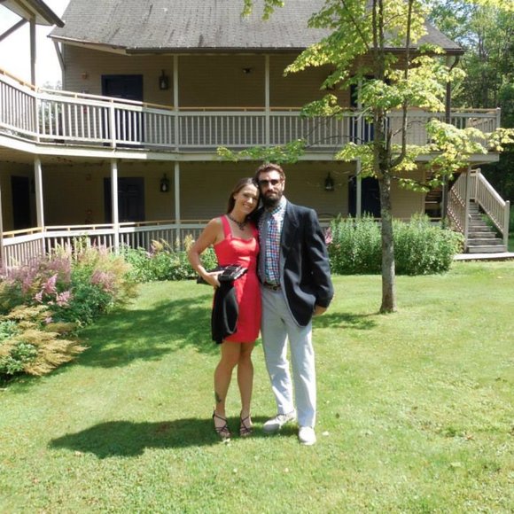 Meet your Posher, Cassie - Picture 1 of 3